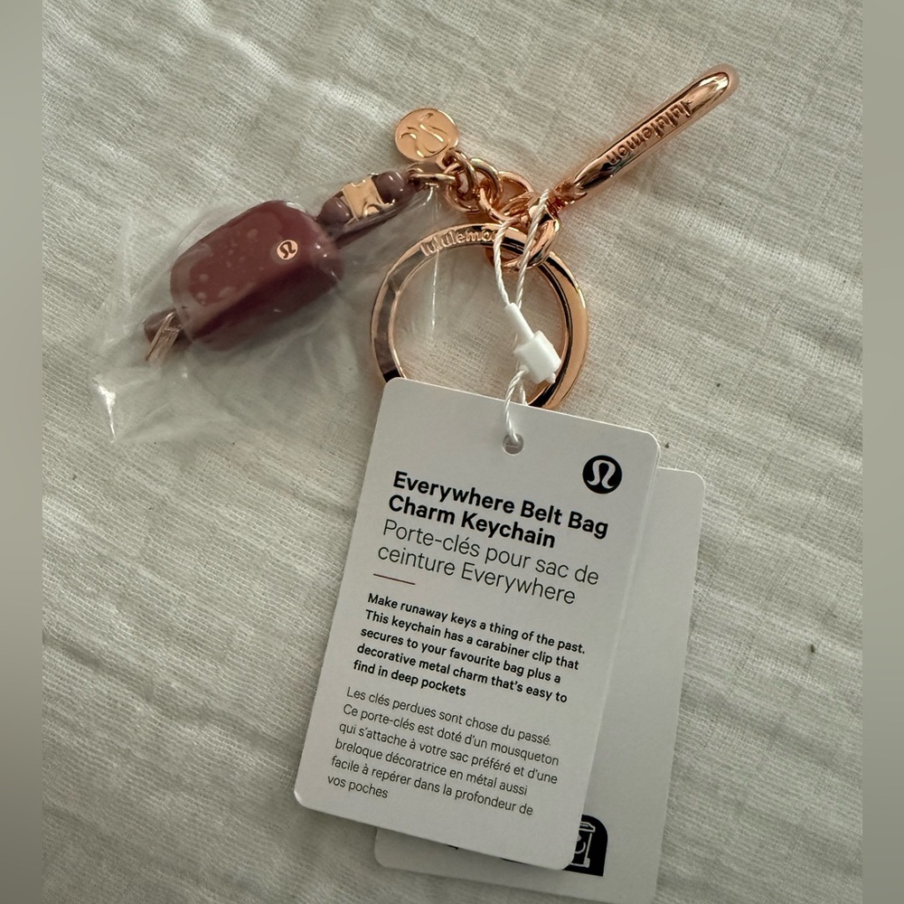 NWT Everywhere Belt Bag Charm Keychain
